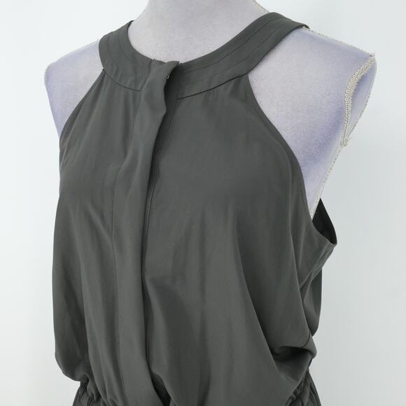 Athleta Jumpsuit Womens 10 Gray Crop Ankle Elastic Tie Waist Snaps Open Back - Picture 8 of 16